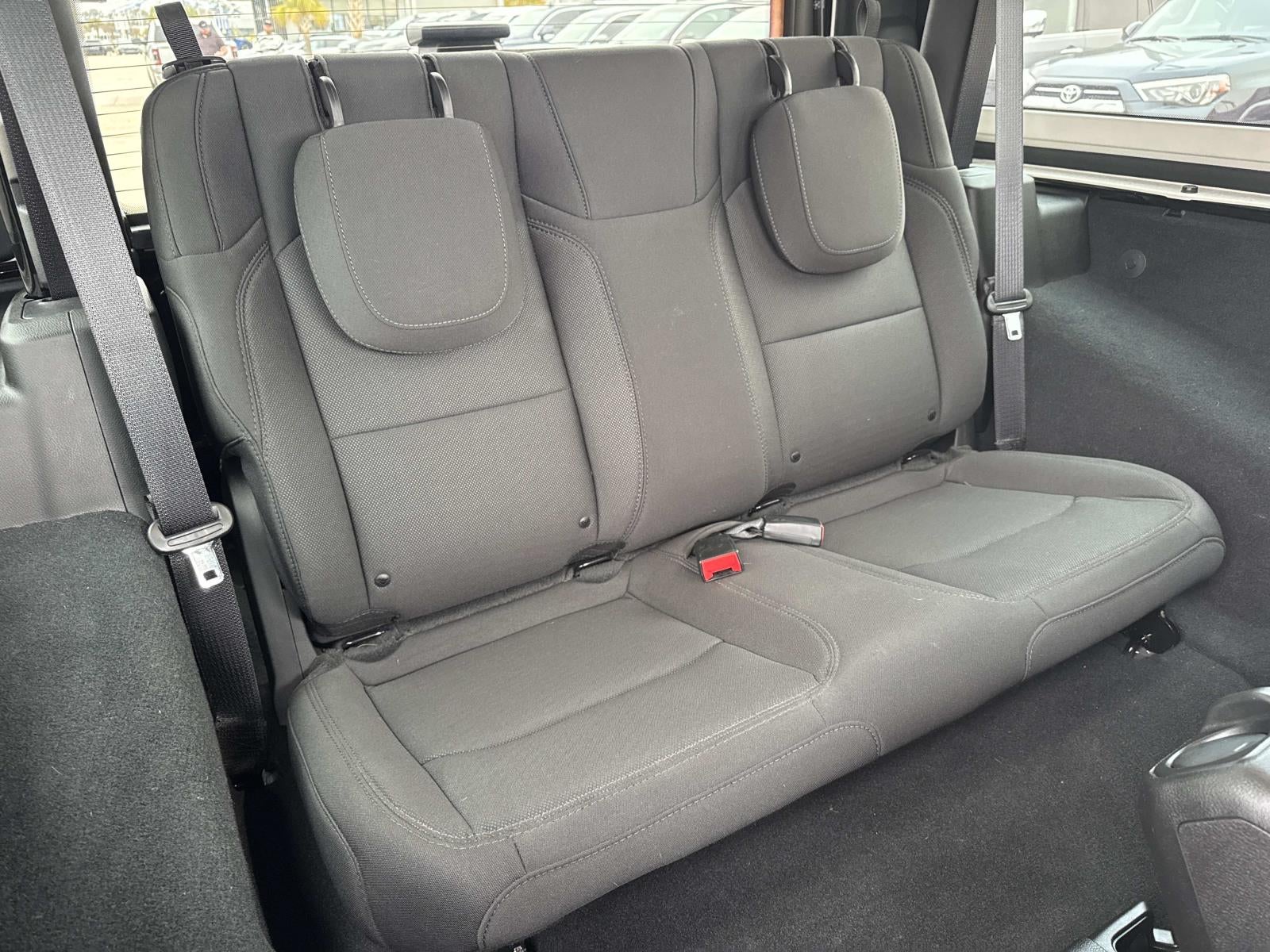 2022 Jeep Wrangler Sport S 4x4