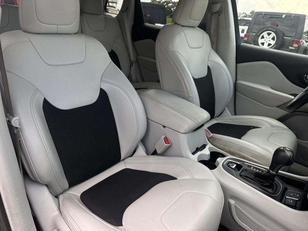 2020 Jeep Cherokee Latitude Plus
