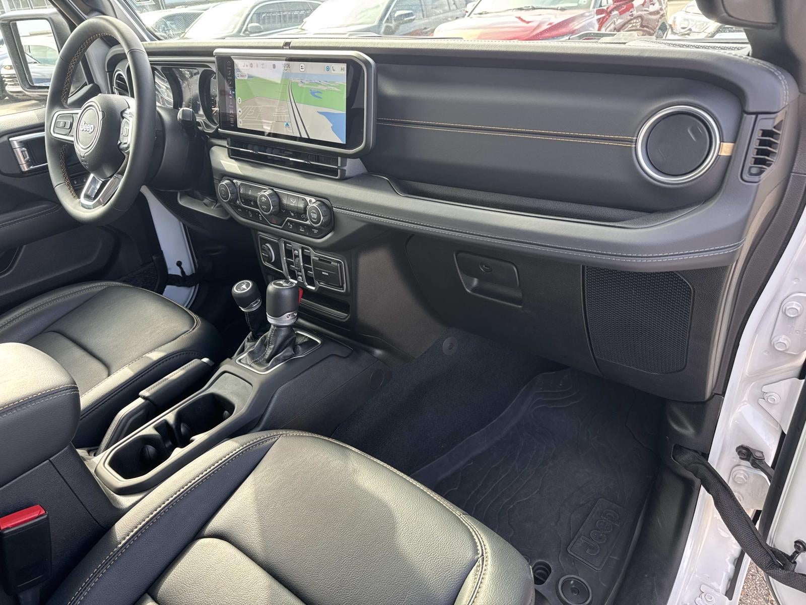 2024 Jeep Wrangler 4-Door Sahara 4x4