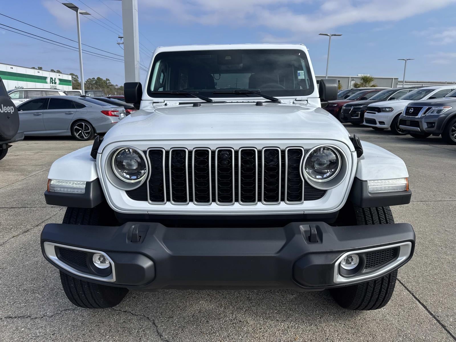 2024 Jeep Wrangler 4-Door Sahara 4x4
