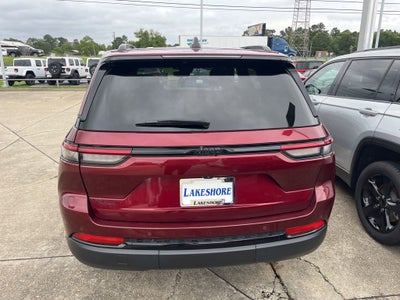 2023 Jeep Grand Cherokee Altitude 4x2