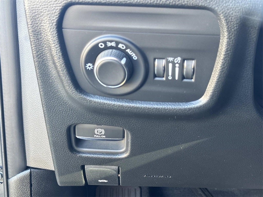 2025 Jeep Grand Cherokee L Altitude X 4x2