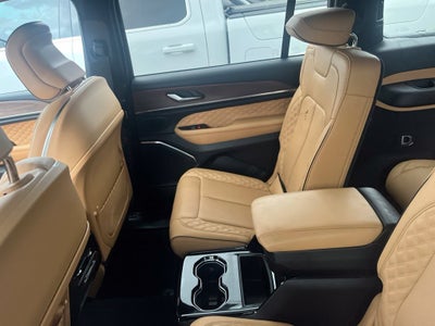 2025 Jeep Grand Cherokee L Summit
