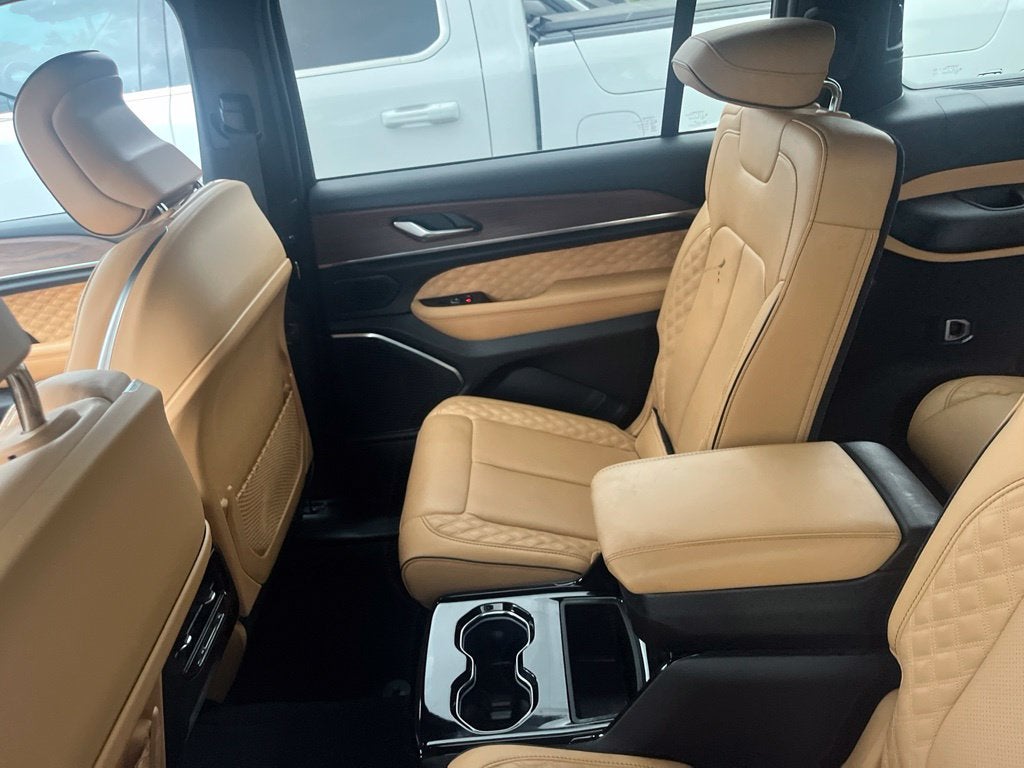 2025 Jeep Grand Cherokee L Summit