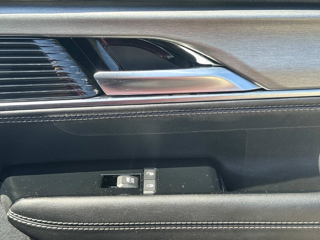 2023 Jeep Wagoneer Series II
