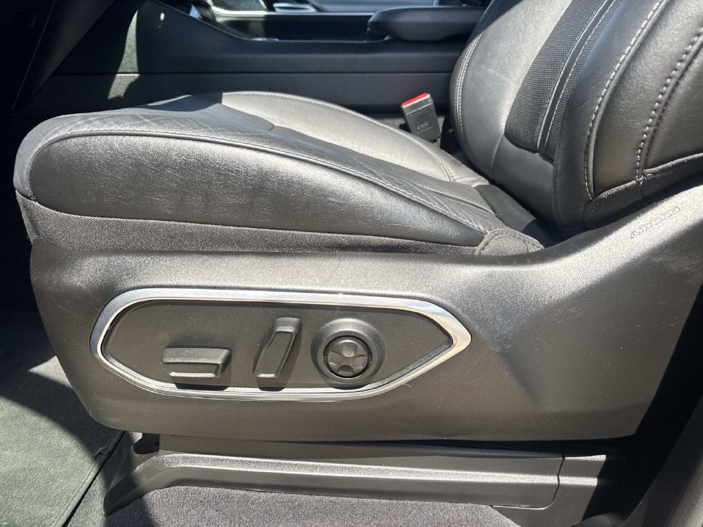2023 Jeep Wagoneer Series II