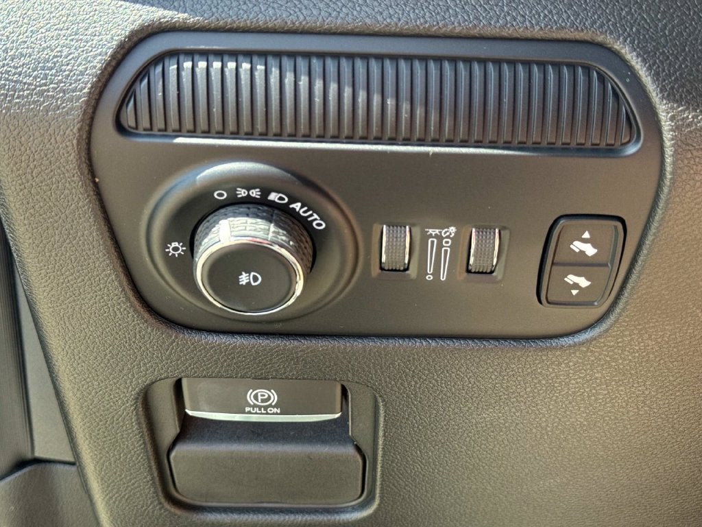 2023 Jeep Wagoneer Series II
