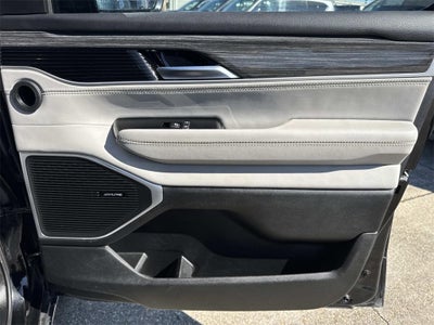 2022 Jeep Wagoneer Series III 4x2