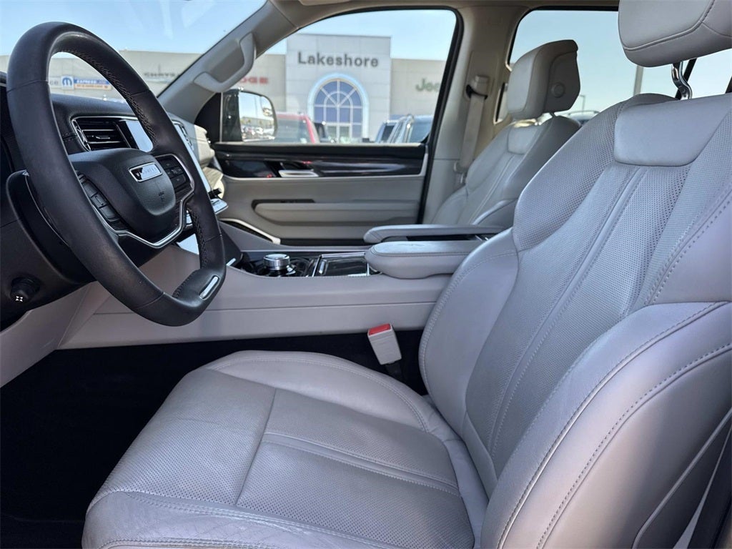 2022 Jeep Wagoneer Series III 4x2