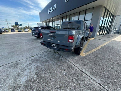 2025 Jeep Gladiator Nighthawk
