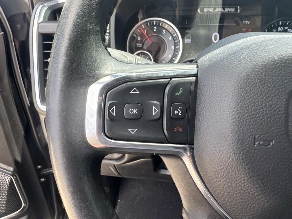 2024 RAM 1500 Laramie Crew Cab 4x2 5'7' Box