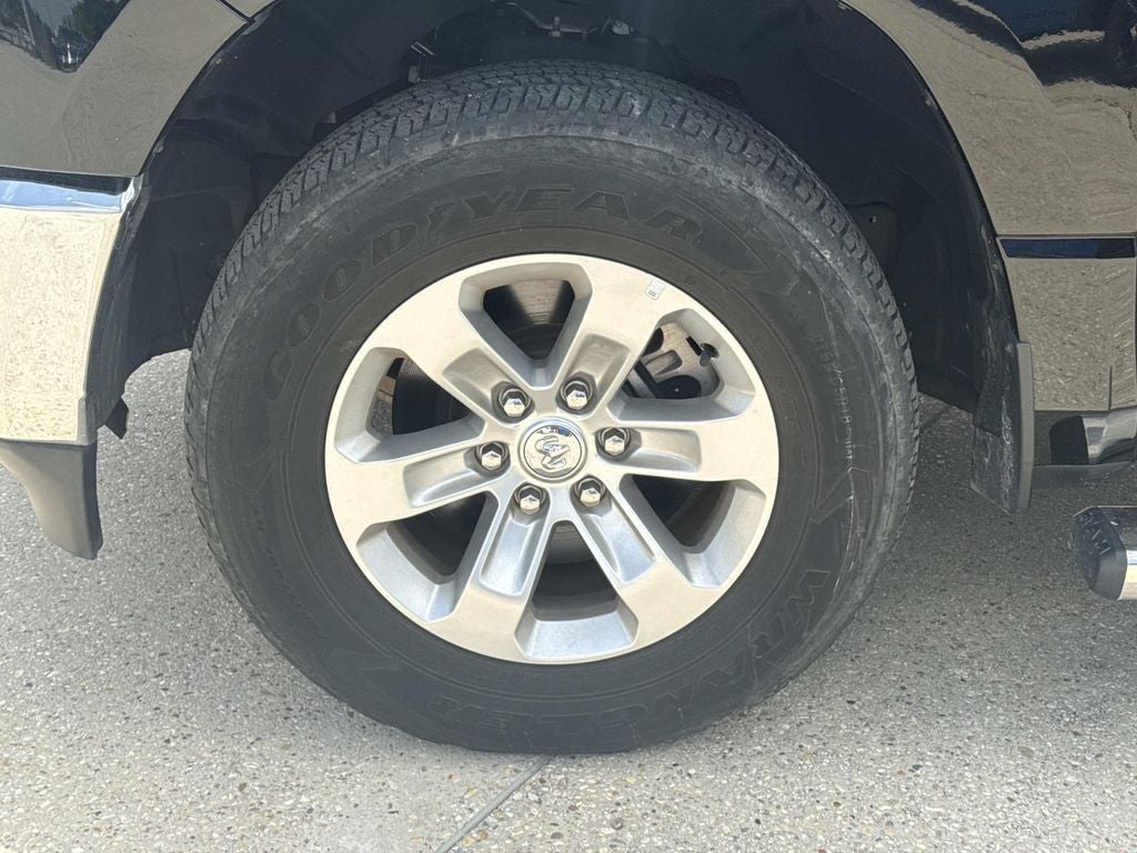 2024 RAM 1500 Laramie Crew Cab 4x2 5'7' Box