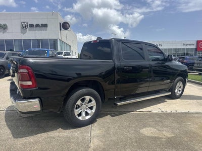 2024 RAM 1500 Laramie Crew Cab 4x2 5'7' Box