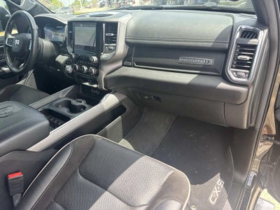 2024 RAM 1500 Laramie Crew Cab 4x2 5'7' Box