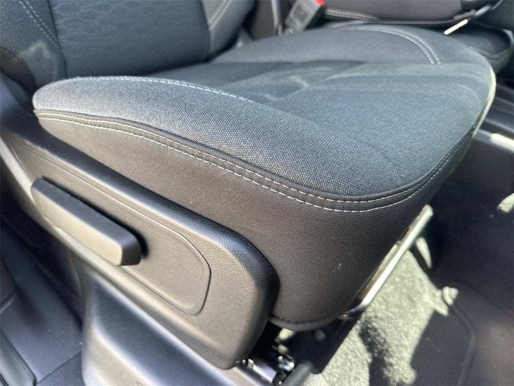 2025 RAM 1500 Tradesman Crew Cab 4x4 5'7' Box