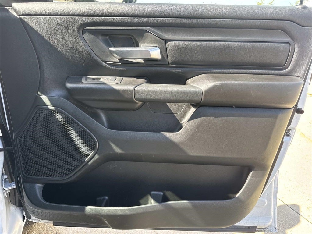 2025 RAM 1500 Tradesman Crew Cab 4x4 5'7' Box