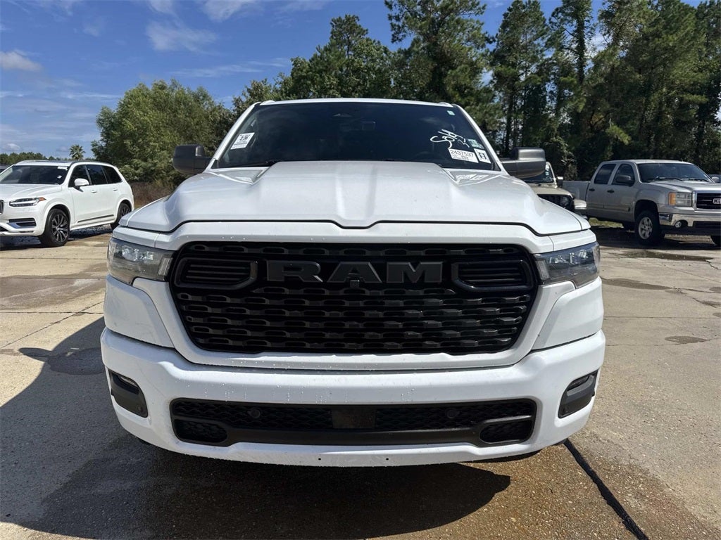 2025 RAM 1500 Tradesman Crew Cab 4x4 5'7' Box