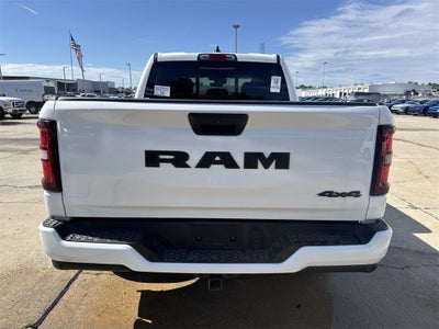2025 RAM 1500 Tradesman Crew Cab 4x4 5'7' Box