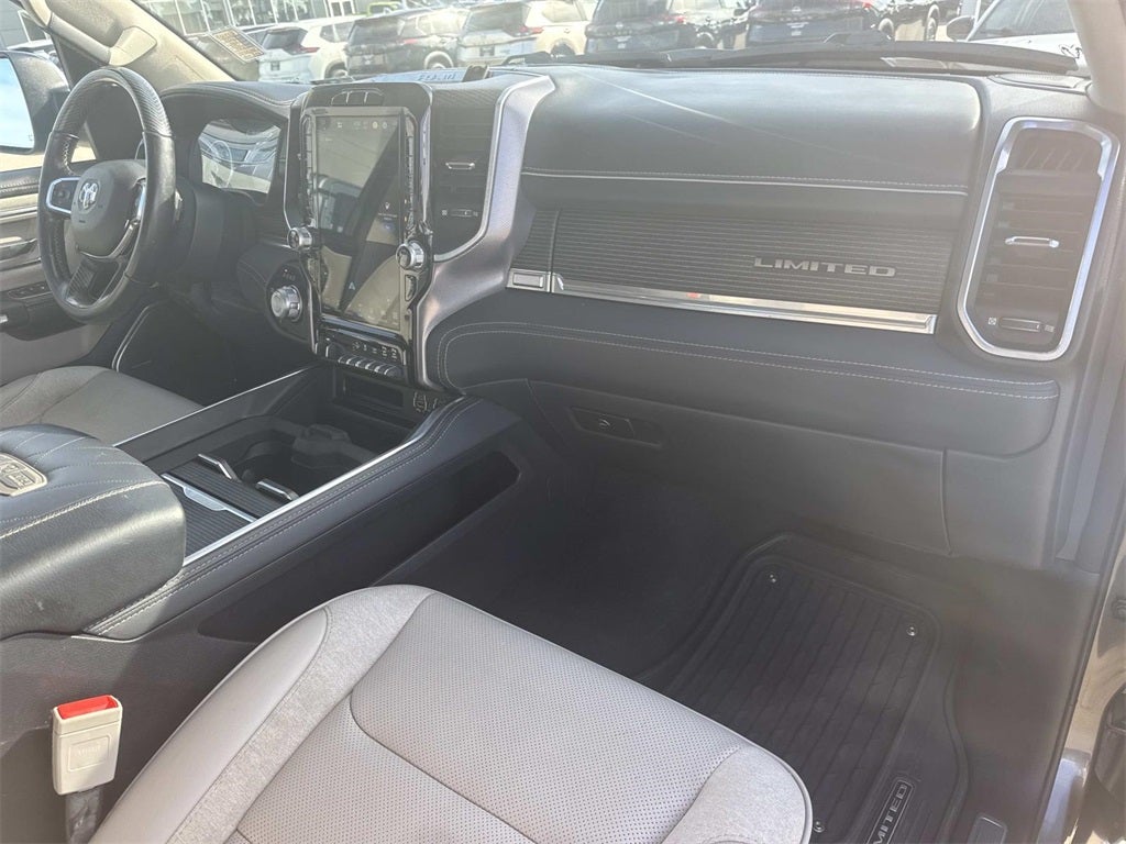 2022 RAM 1500 Limited Crew Cab 4x4 5'7' Box