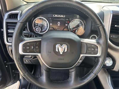 2020 RAM 1500 Laramie Crew Cab 4x4 5'7' Box