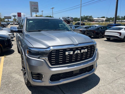 2025 RAM 1500 Tungsten Crew Cab 4x4 5'7' Box