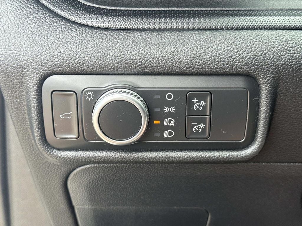 2021 Ford Explorer Base