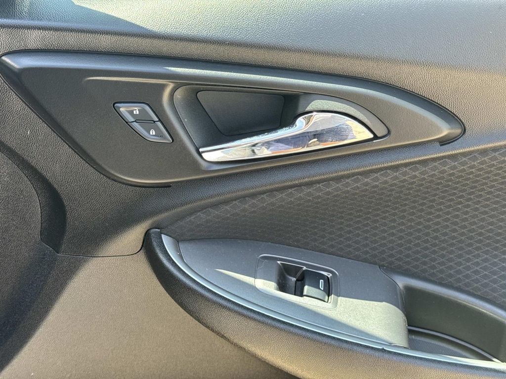 2025 Chevrolet Malibu FWD LS