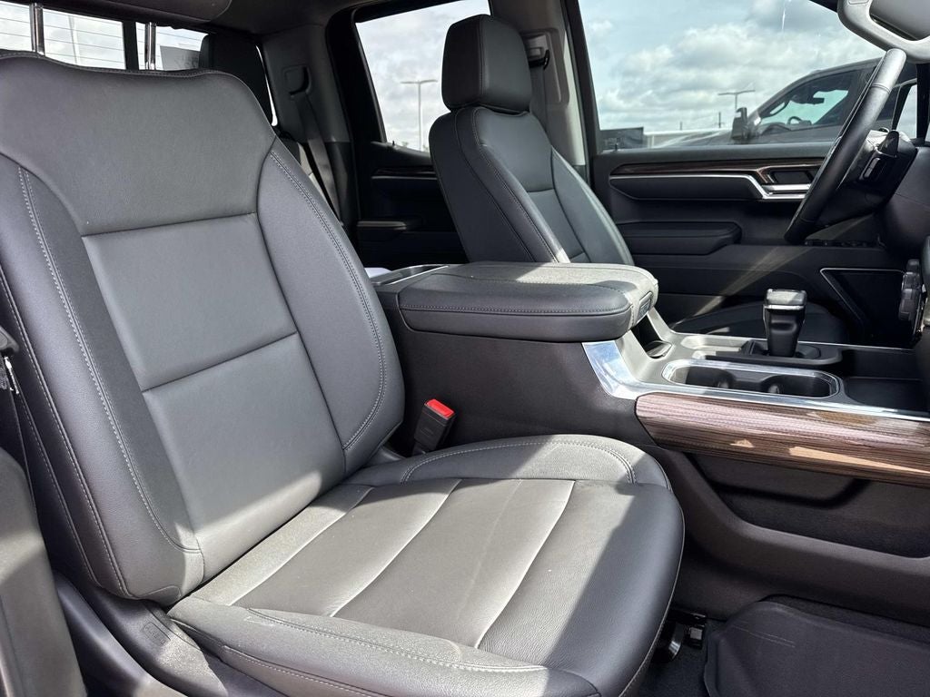 2025 Chevrolet Silverado 1500 2WD Double Cab Standard Bed LT