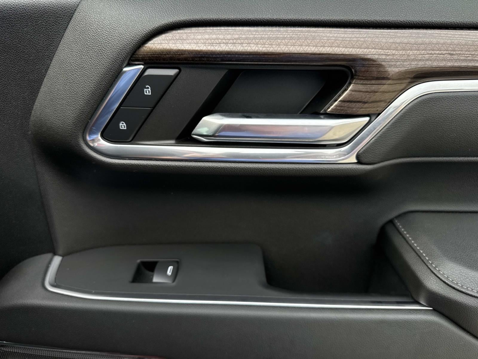 2024 Chevrolet Silverado 1500 4WD Crew Cab Short Bed RST