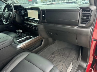 2024 Chevrolet Silverado 1500 4WD Crew Cab Short Bed RST