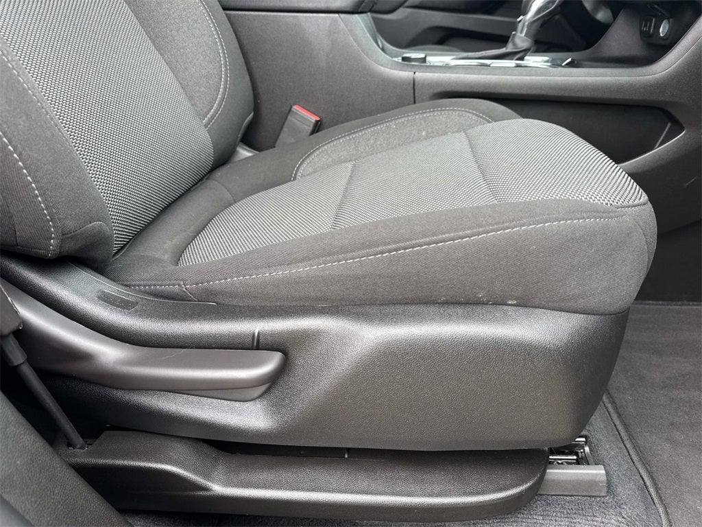 2023 Chevrolet Traverse FWD LT Cloth