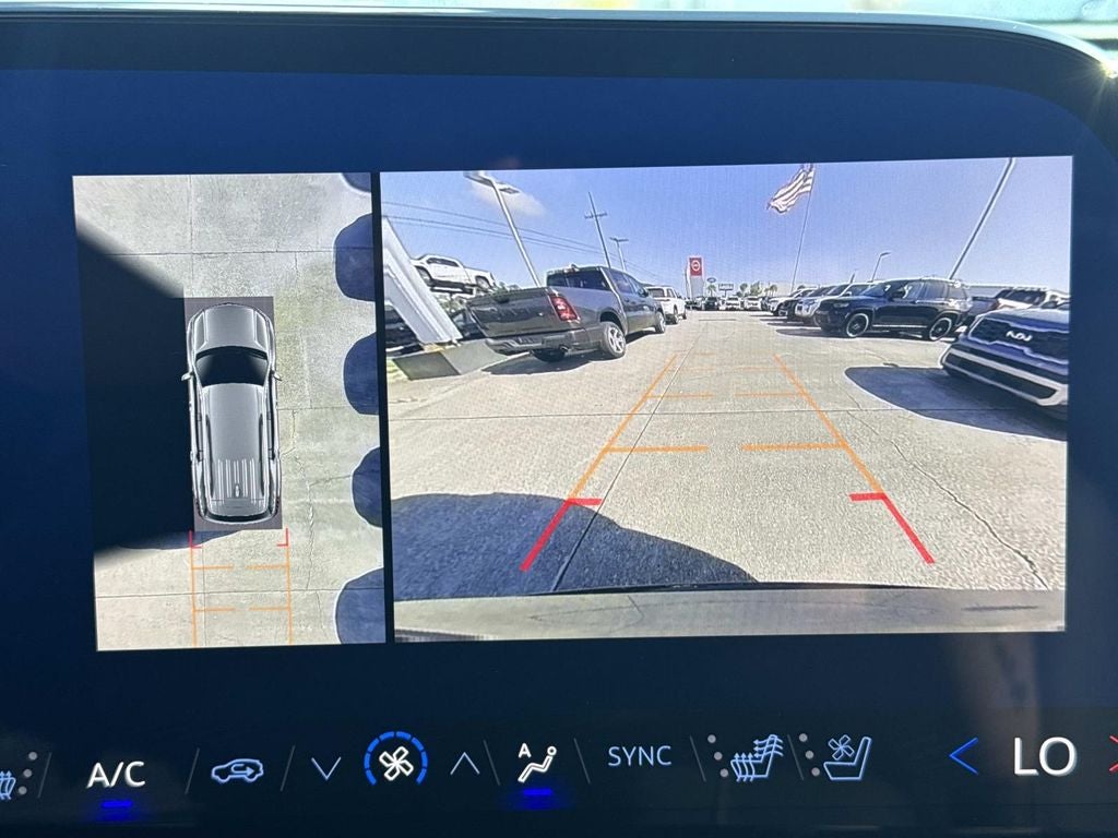 2024 Chevrolet Traverse FWD RS