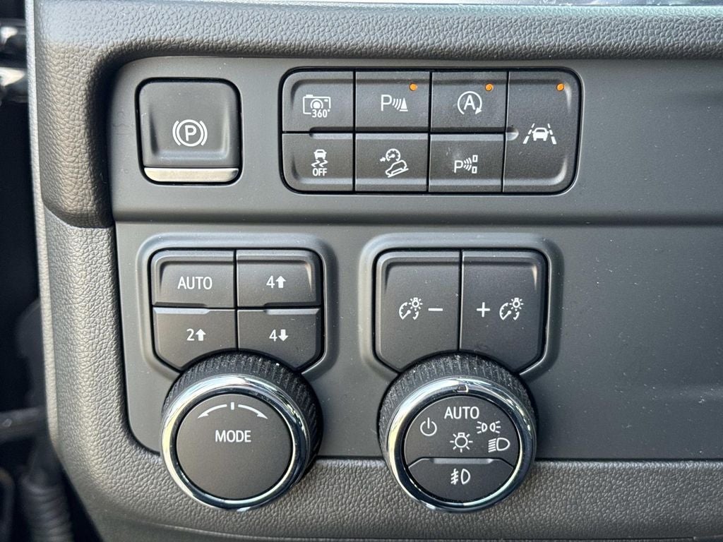 2025 Chevrolet Tahoe 4WD Z71