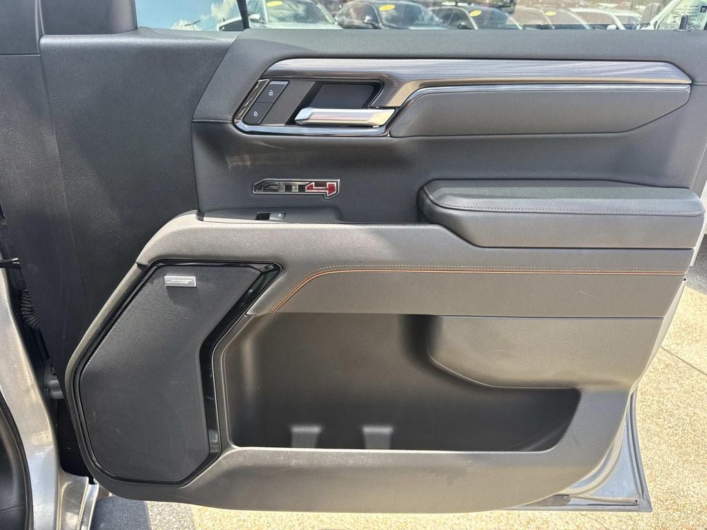 2023 GMC Sierra 1500 4WD Crew Cab Short Box AT4