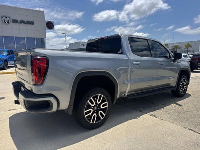 2023 GMC Sierra 1500 4WD Crew Cab Short Box AT4