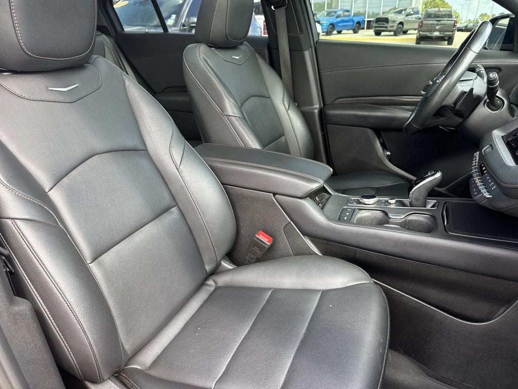 2023 Cadillac XT4 FWD Sport