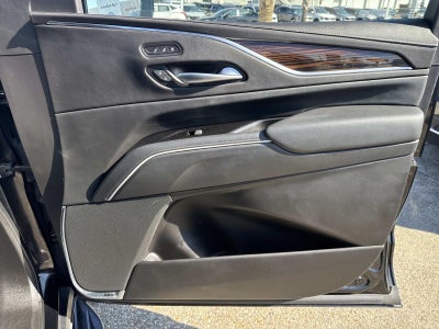 2023 Cadillac Escalade ESV 4WD Premium Luxury