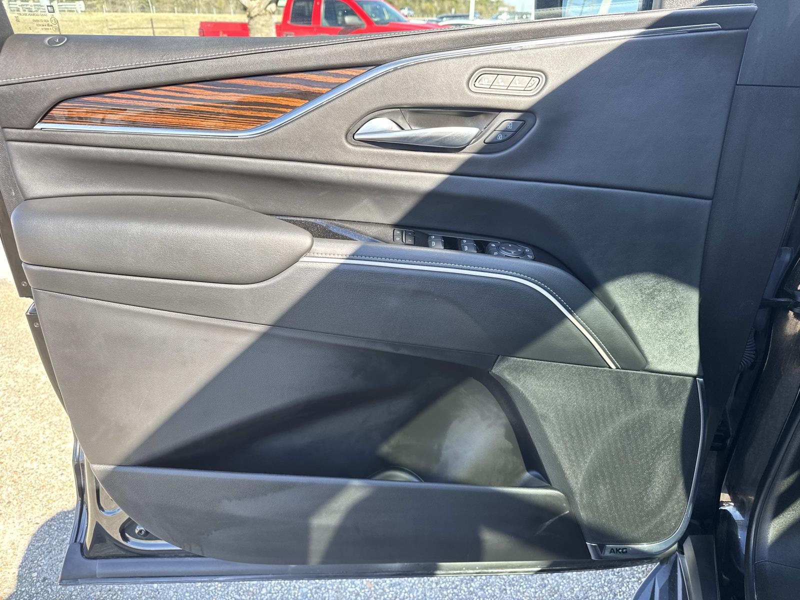 2023 Cadillac Escalade ESV 4WD Premium Luxury