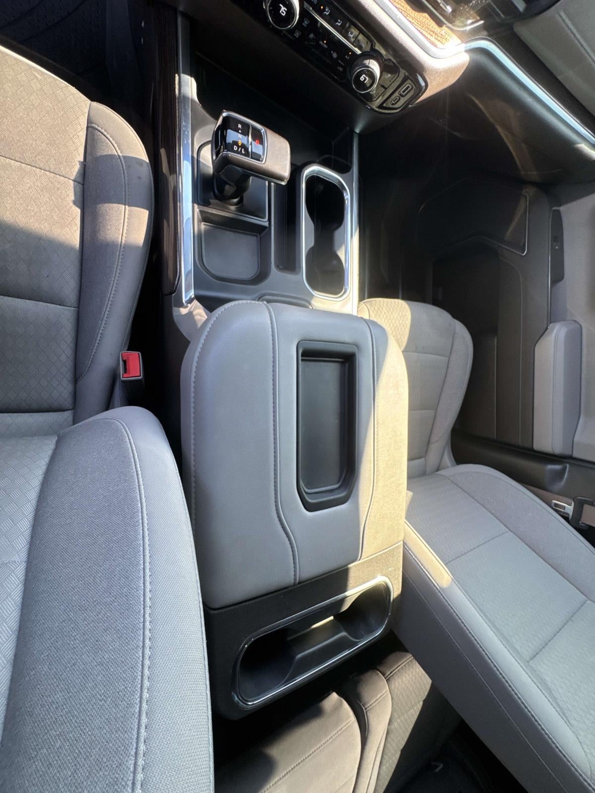 2022 Chevrolet Silverado 1500 4WD Crew Cab Short Bed RST