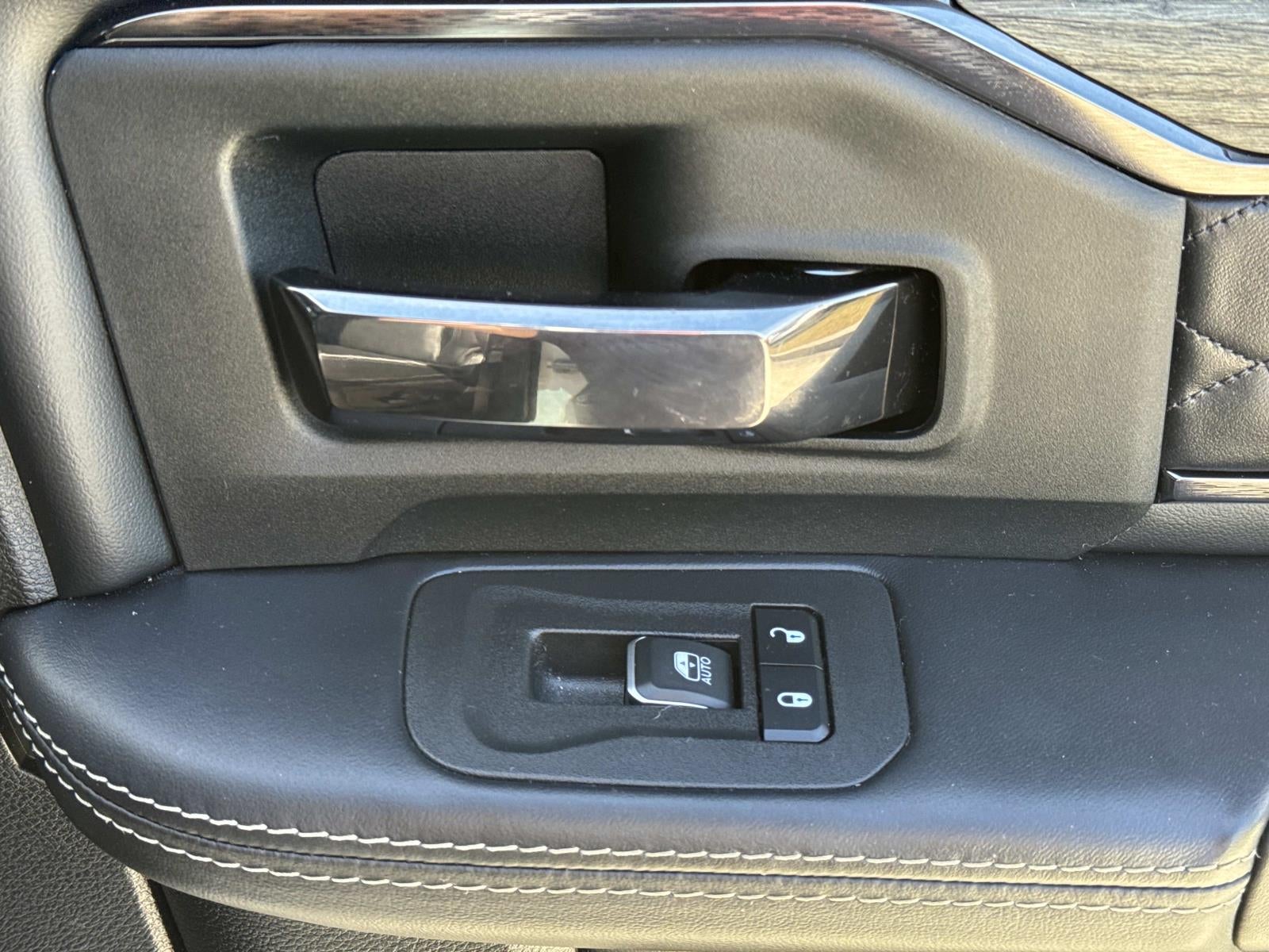 2025 RAM Ram 3500 Limited Mega Cab 4x4 6'4' Box