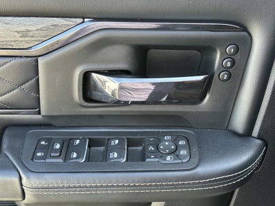 2025 RAM Ram 3500 Limited Mega Cab 4x4 6'4' Box