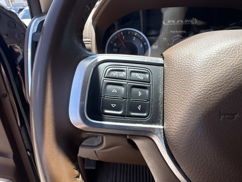 2022 RAM Ram 3500 Laramie Crew Cab 4x4 8' Box