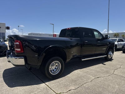 2022 RAM Ram 3500 Laramie Crew Cab 4x4 8' Box