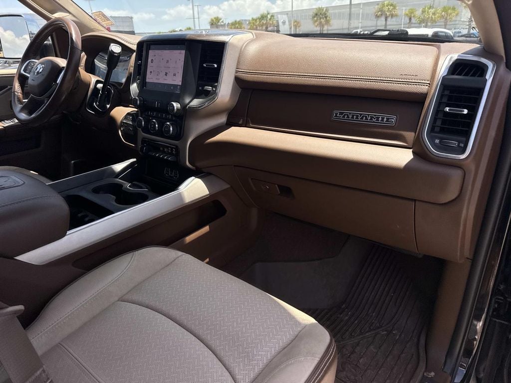 2022 RAM Ram 3500 Laramie Crew Cab 4x4 8' Box