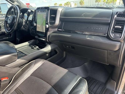 2022 RAM Ram 3500 Limited Crew Cab 4x4 8' Box
