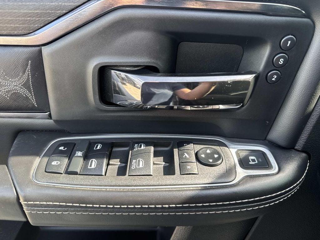 2022 RAM Ram 3500 Limited Crew Cab 4x4 8' Box