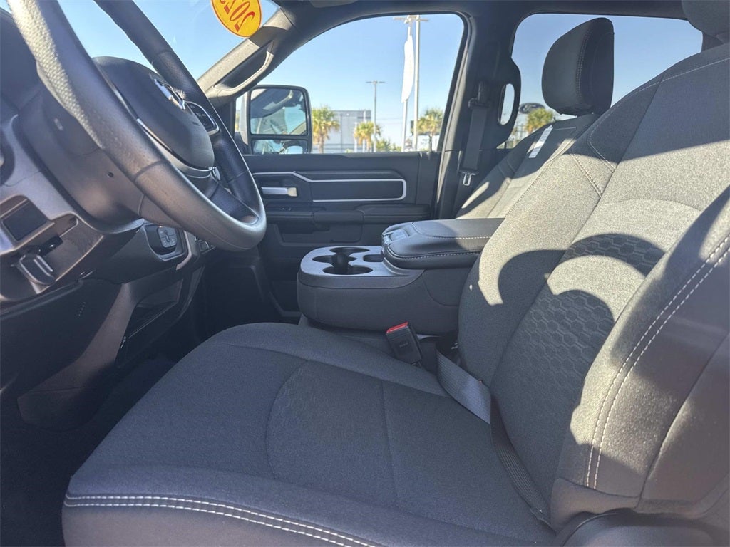 2025 RAM Ram 2500 Big Horn Crew Cab 4x4 6'4' Box