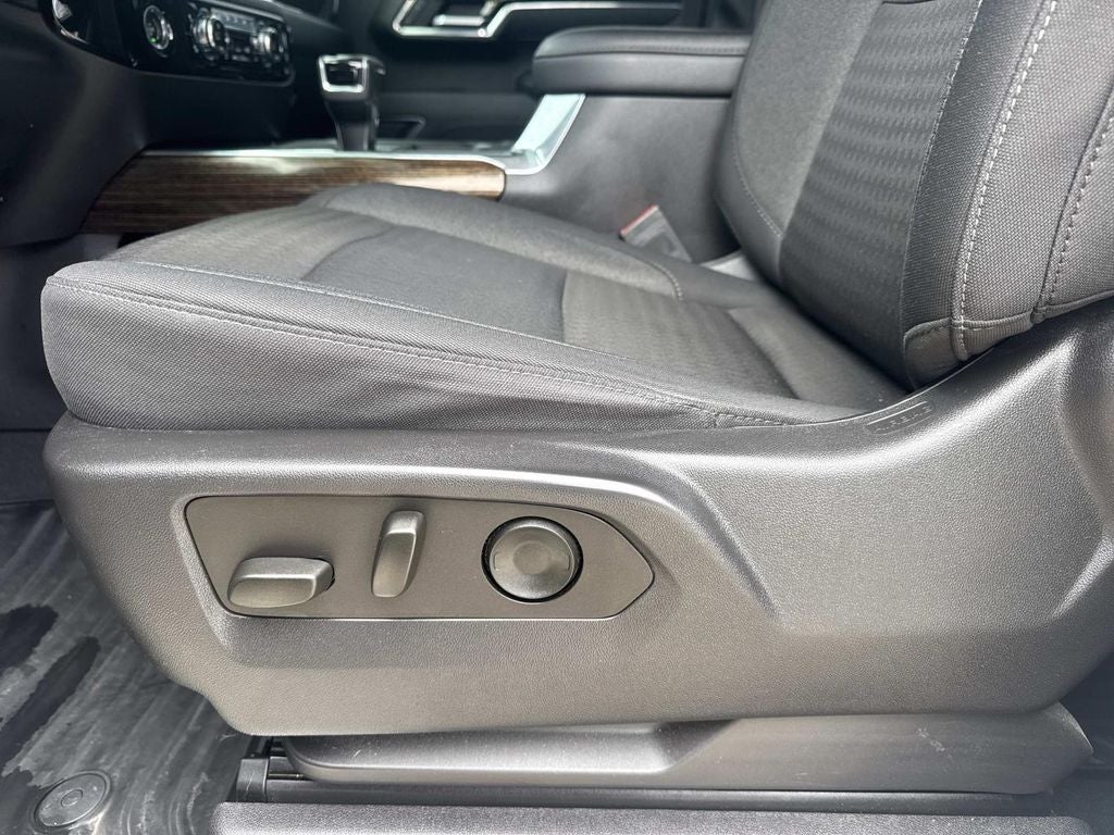 2024 GMC Sierra 1500 4WD Crew Cab Short Box Elevation with 3SB