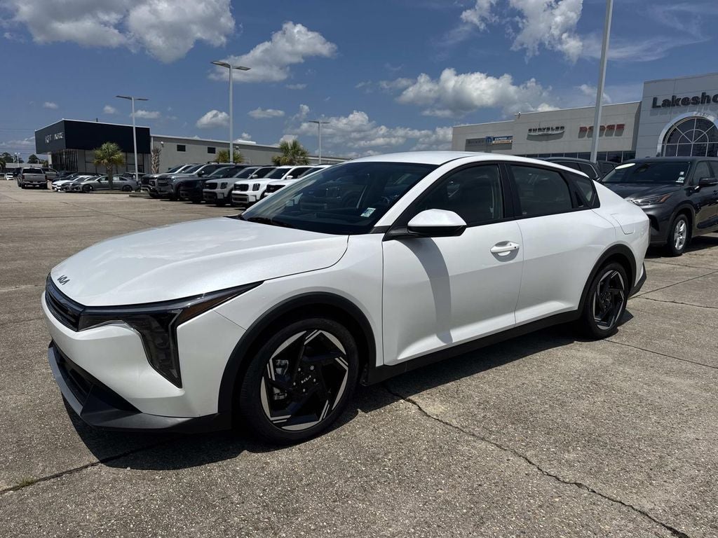 2026 Kia K4 EX