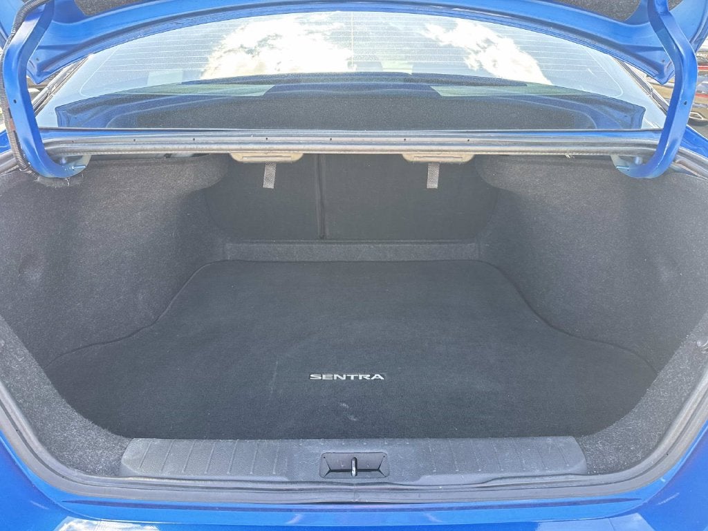 2022 Nissan Sentra SR